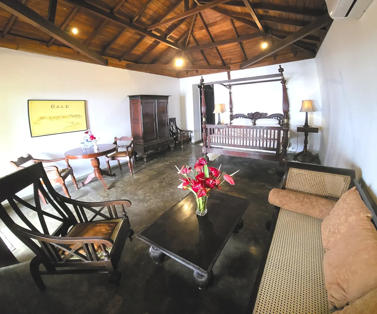 Suite Ceylon avec balcon vue sur océan à la Villa Kusum | Hikkaduwa